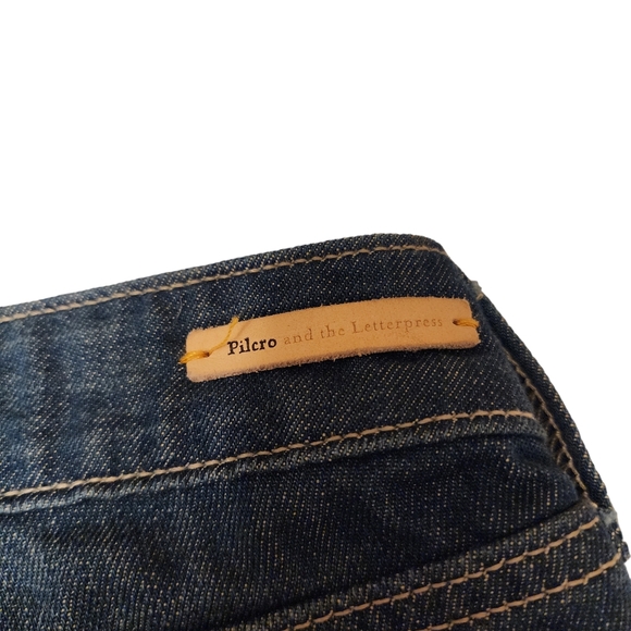 Pilcro and the Letterpress Stet Mid-Rise Jean Shorts - Picture 5 of 10